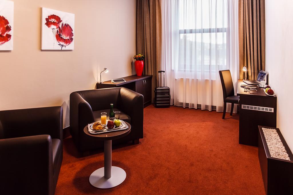 Interhotel Zlín Eksteriør bilde