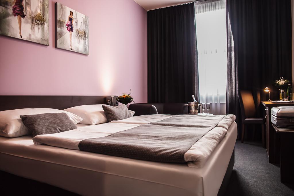Interhotel Zlín Eksteriør bilde